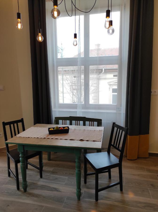 City Art Inn Сегед Екстер'єр фото